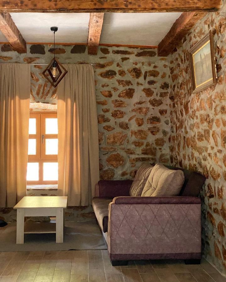 Apartment Old House Подгориця Екстер'єр фото